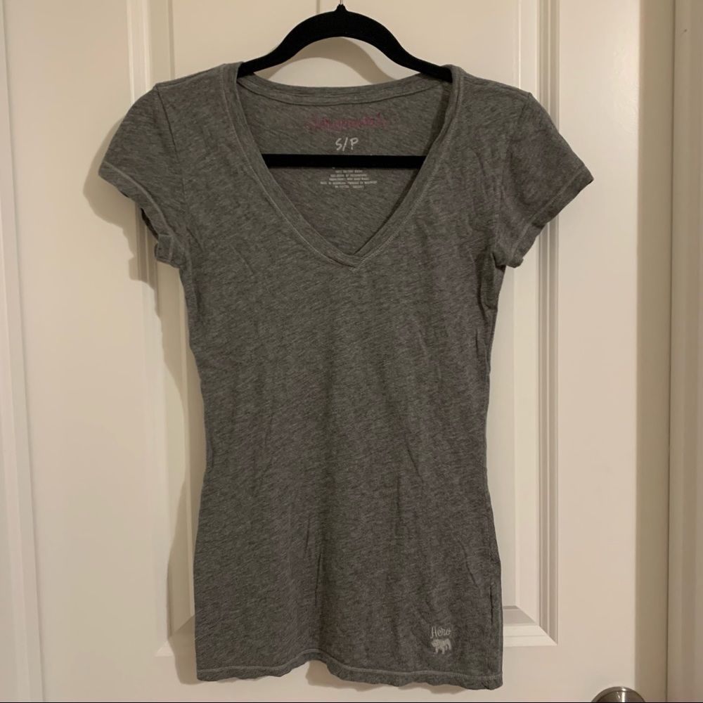 Aeropostale Y2K Vintage Gray V-Neck Top, S